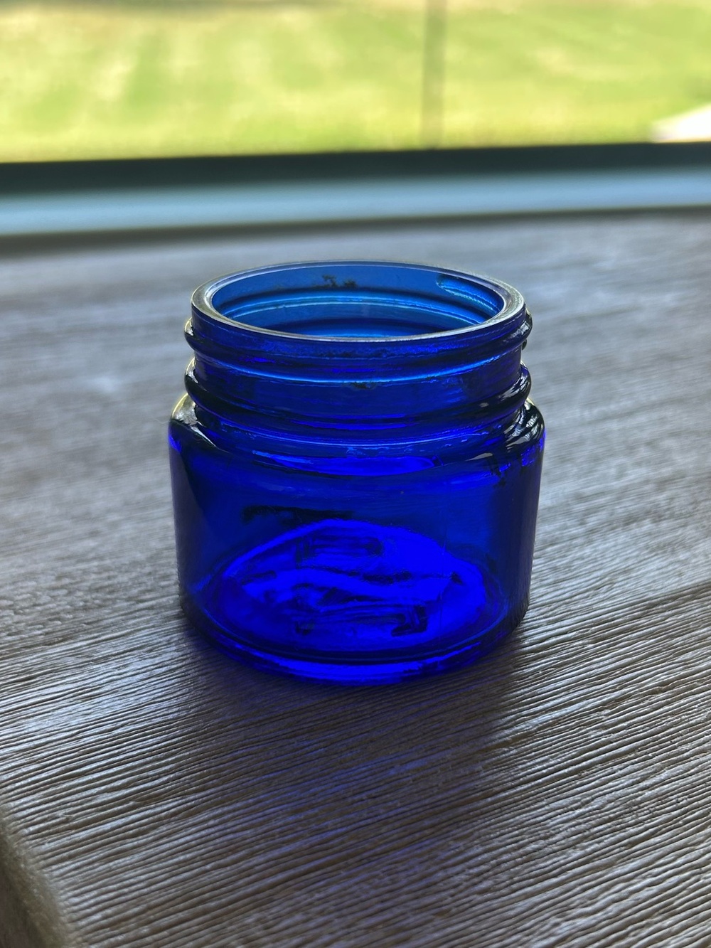 Antique Cobalt Blue Glass Noxzema Jar - no lid - Small Jewelry Storage - Picture 9 of 9